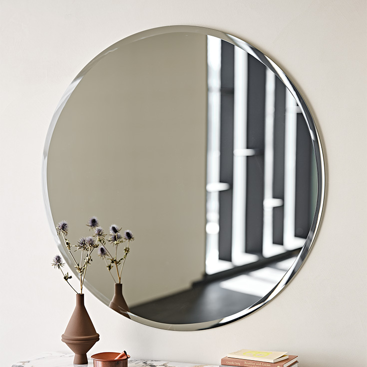 “HAWAII Round by Cattelan Italia – modern Italian round wall mirror with organic edge and minimalist design”