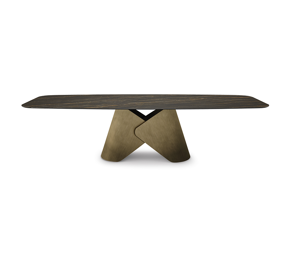 “SCOTT Keramik by Cattelan Italia – modern rectangular dining table with ceramic top and angled designer metal legs”