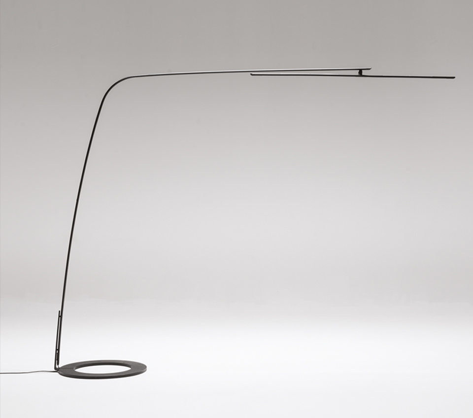 “STEALTH LIGHT by Cattelan Italia – modern Italian pendant lamp with faceted geometric design and sleek lacquered finish”