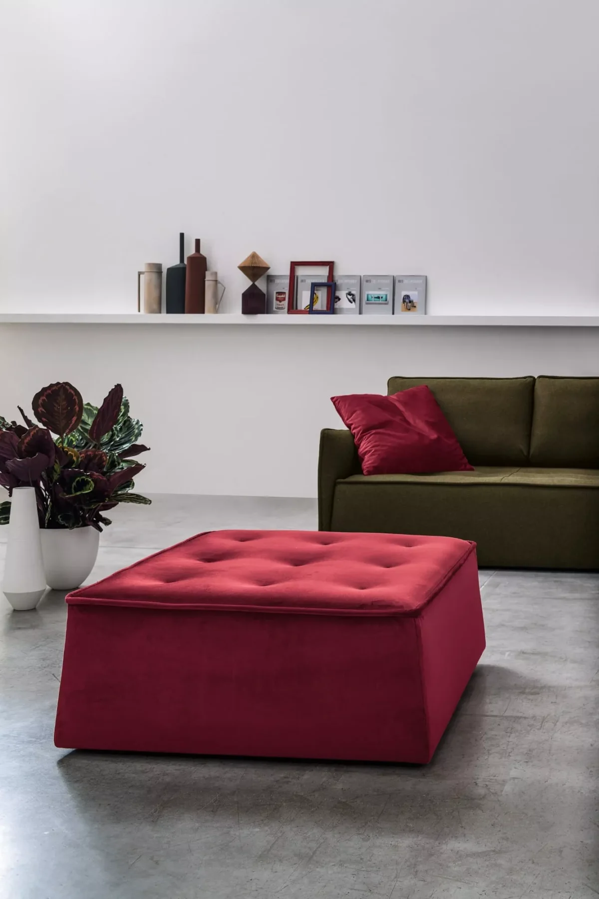 Antares by Bontempi – luxury modern Italian-design furniture piece showcased at Italcasa Design showroom in Royal Oak, Michigan