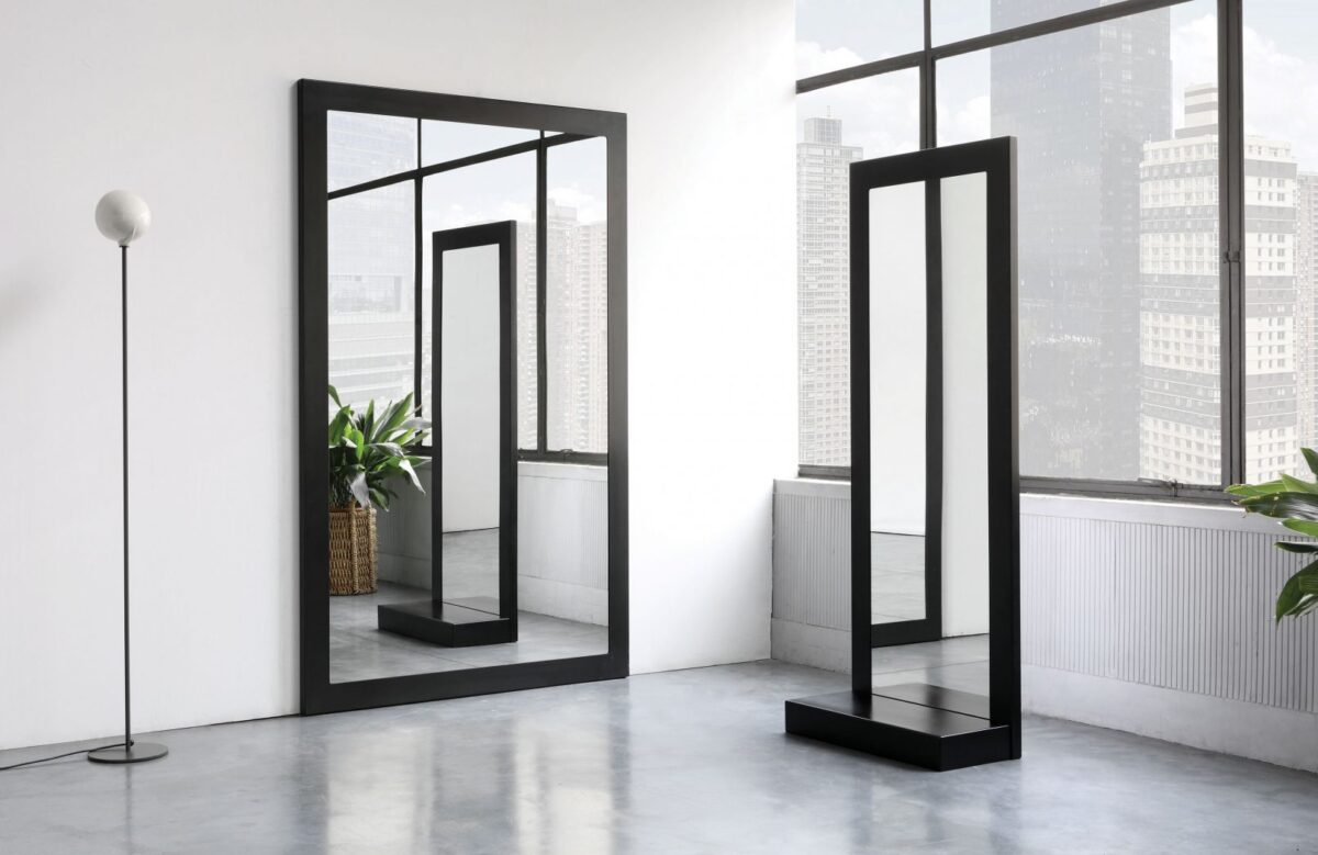 Big Frame by Zeusnoto, offering a sleek, minimalist style for upscale rooms.