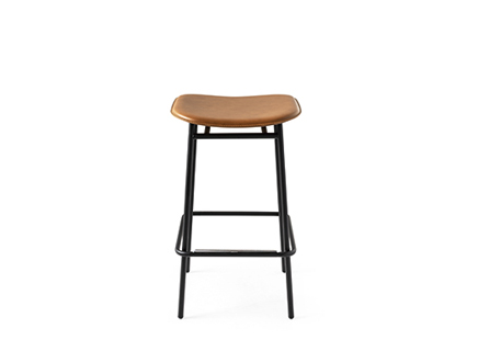 FIFTIES chair by Calligaris with vintage curved backrest and padded seat.