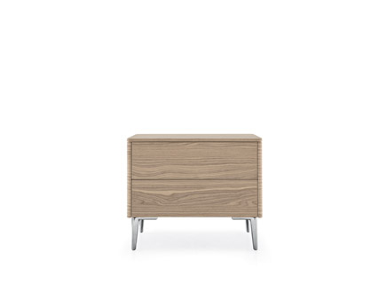 BOSTON dining chair by Calligaris featuring a curved wooden backrest and a plush upholstered seat for comfort.