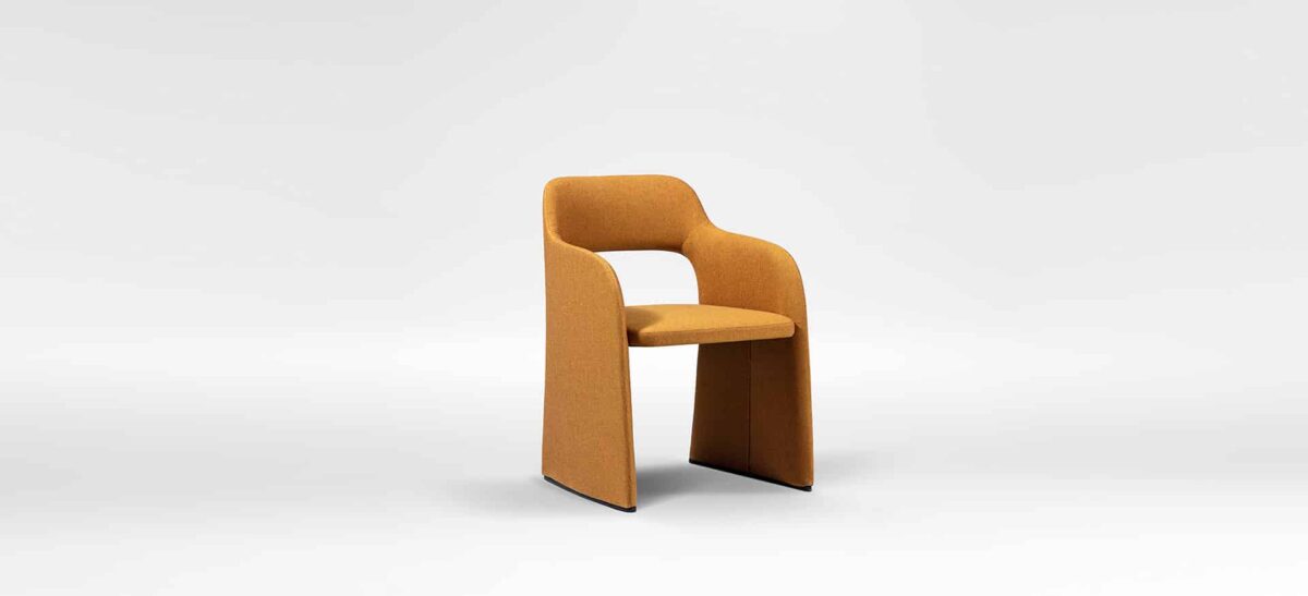 Camerich Echo Petite in textured neutral fabric