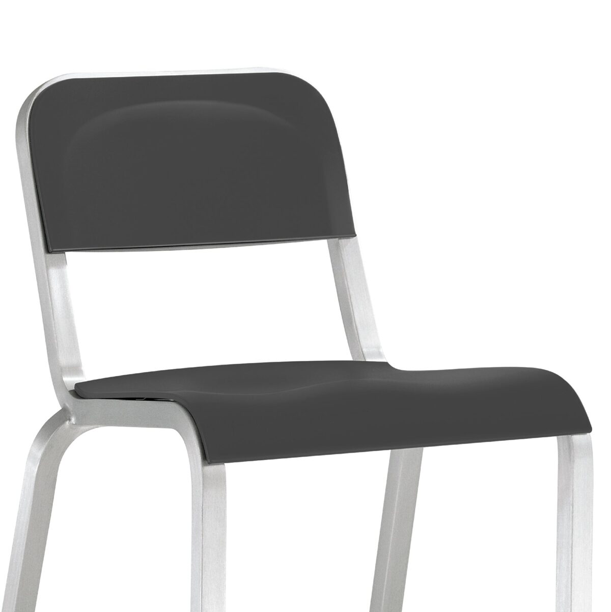 1951 Stacking Chair by Emeco – Contemporary chair featuring a minimalist aluminum frame and durable PET plastic seat.