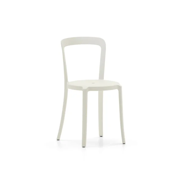 On & On Chair, Recycled Plastic Seat by Emeco, a sustainable and modern design with a recycled plastic seat, ideal for eco-conscious spaces and contemporary interiors.