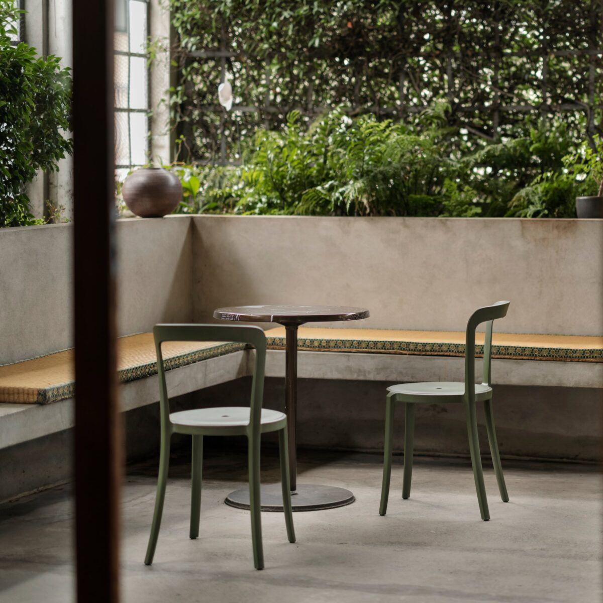 Contemporary On & On Chair design