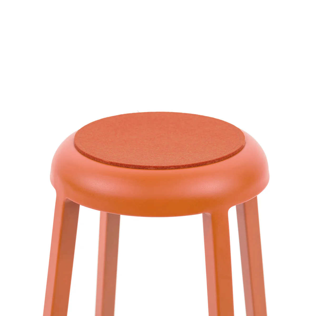 Za seat pad orange by Emeco, designed by Naoto Fukasawa, features a 100% merino wool felt construction, providing comfort and durability for Za stools.
