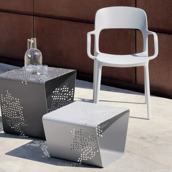 Pattern Outdoor by Bontempi – luxury modern Italian-design outdoor furniture piece showcased at Italcasa Design showroom in Royal Oak, Michigan