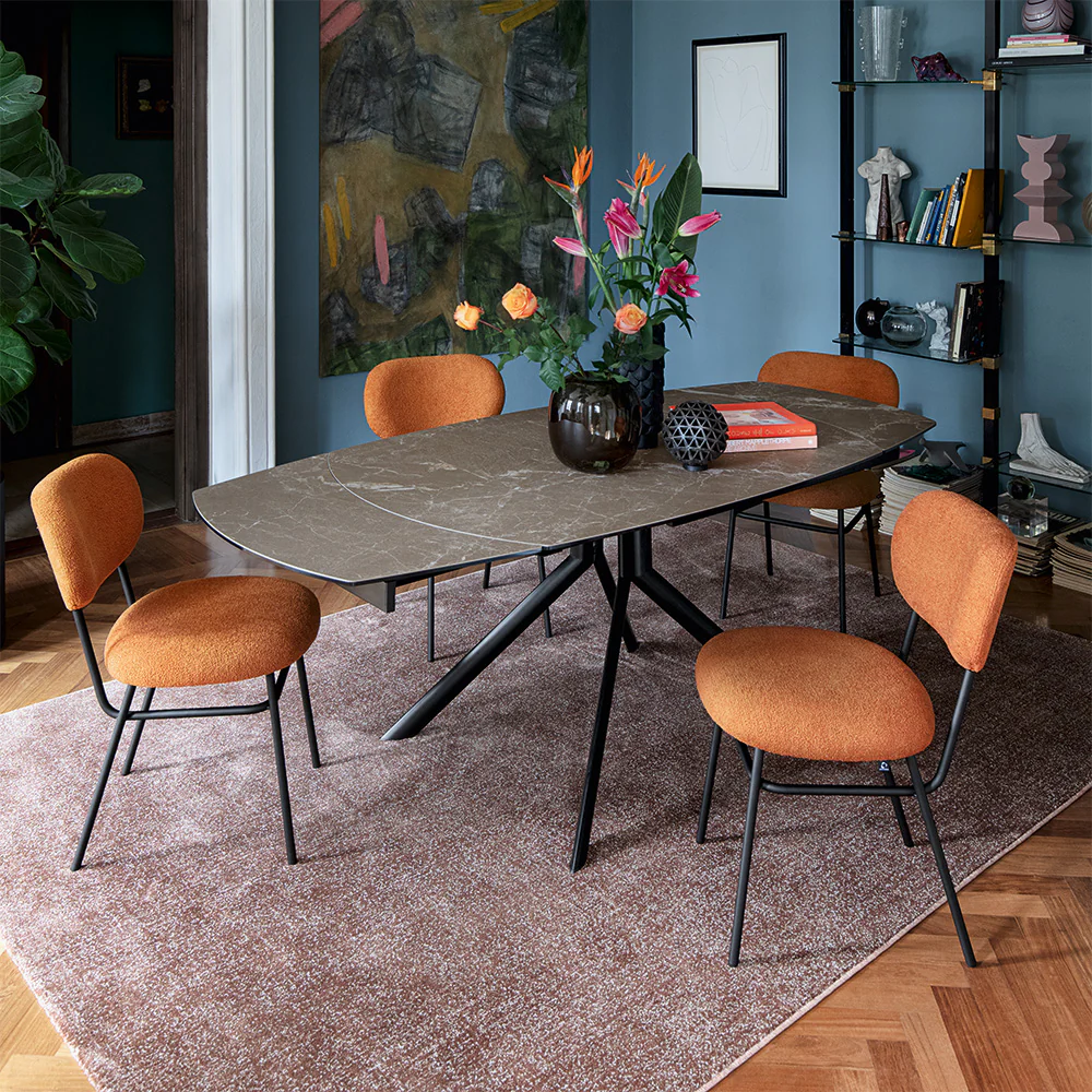 “GIOVE PLUS dining table by Connubia – elegant modern design with extendable top and stylish metal legs”