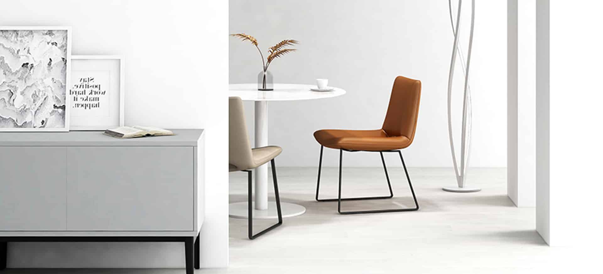 Elegant Hanna Dining Table by Camerich