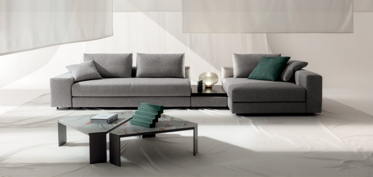 Elegant Cuba Plain sofa by Nicoline in soft leather with a modern low-profile design.