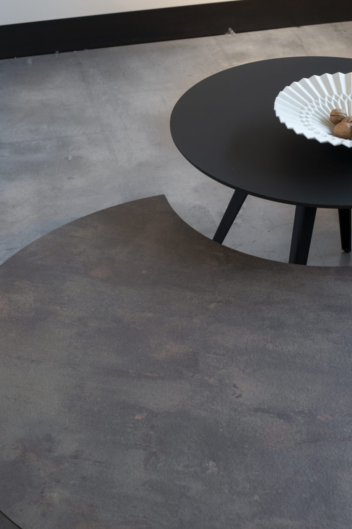 “Zeusnoto’s LARA & DARA designed as complementary objects with industrial finishes and clean silhouettes.”