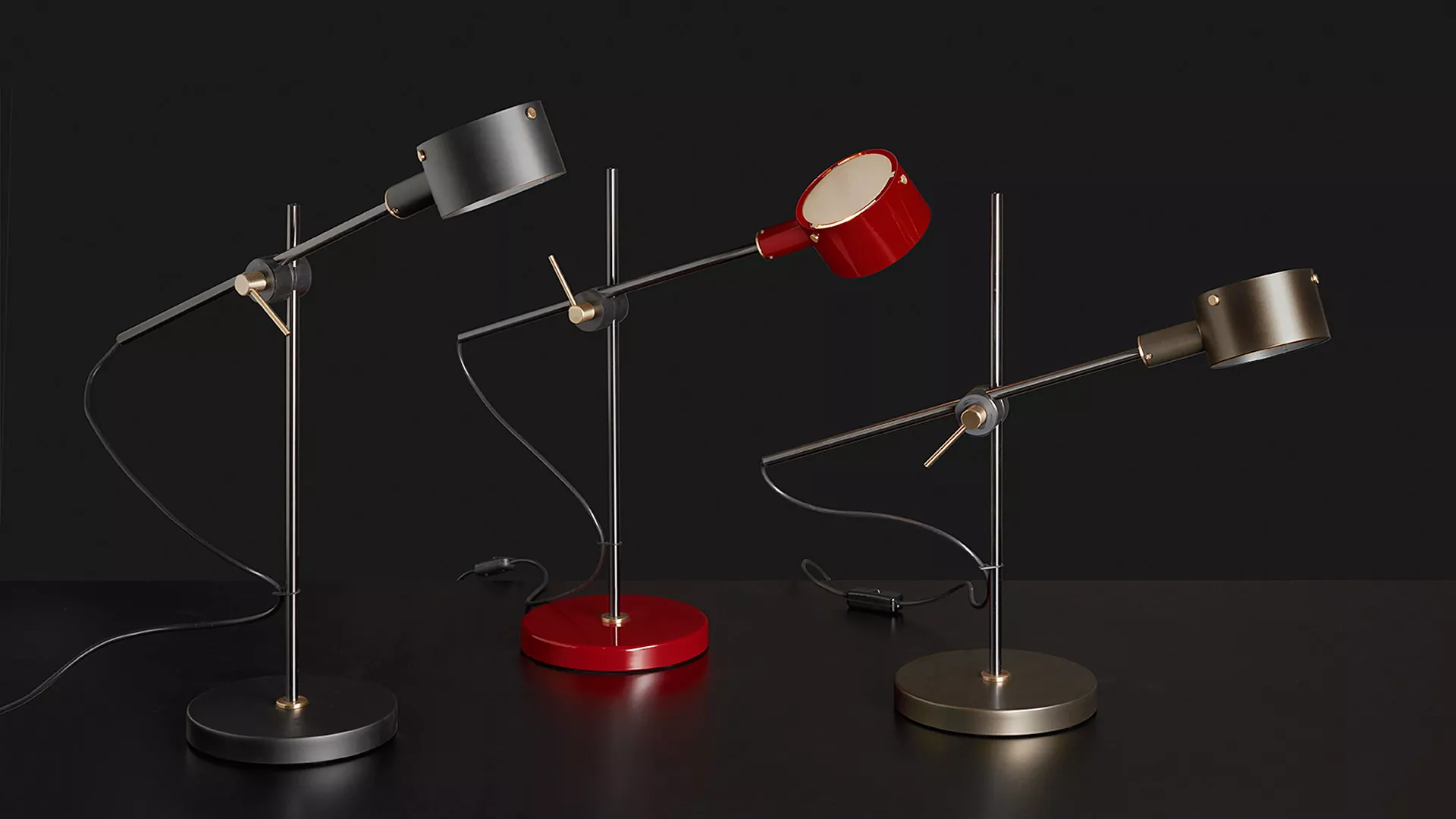 “G.O. by Oluce luxury designer lamp – contemporary table lamp featuring high-quality metal and elegant silhouette”