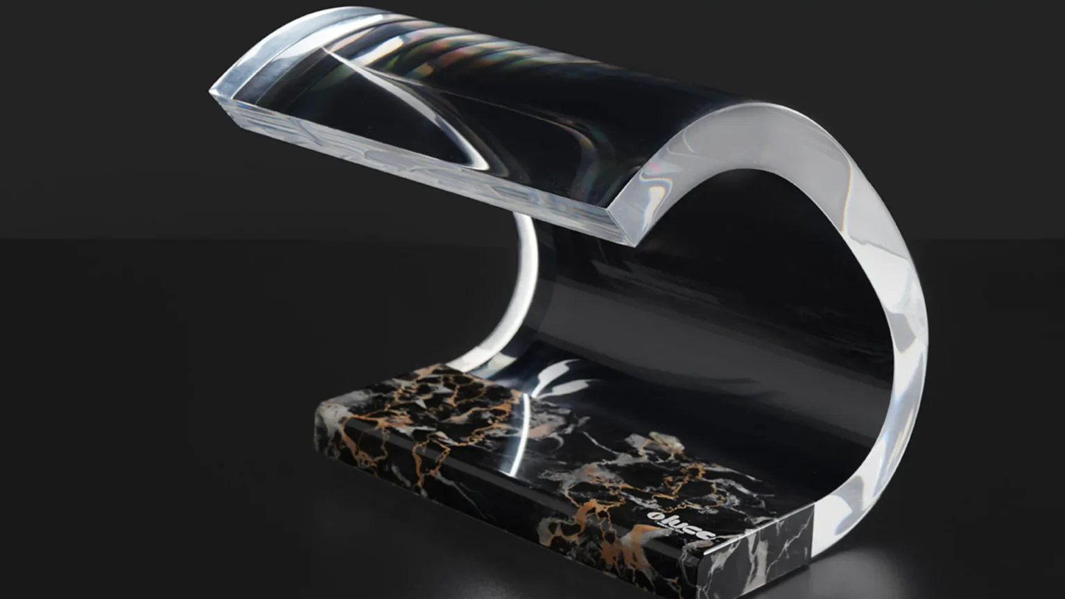 “Acrilica by Oluce iconic Italian table lamp – curved transparent acrylic diffuser with metal base, modern design”