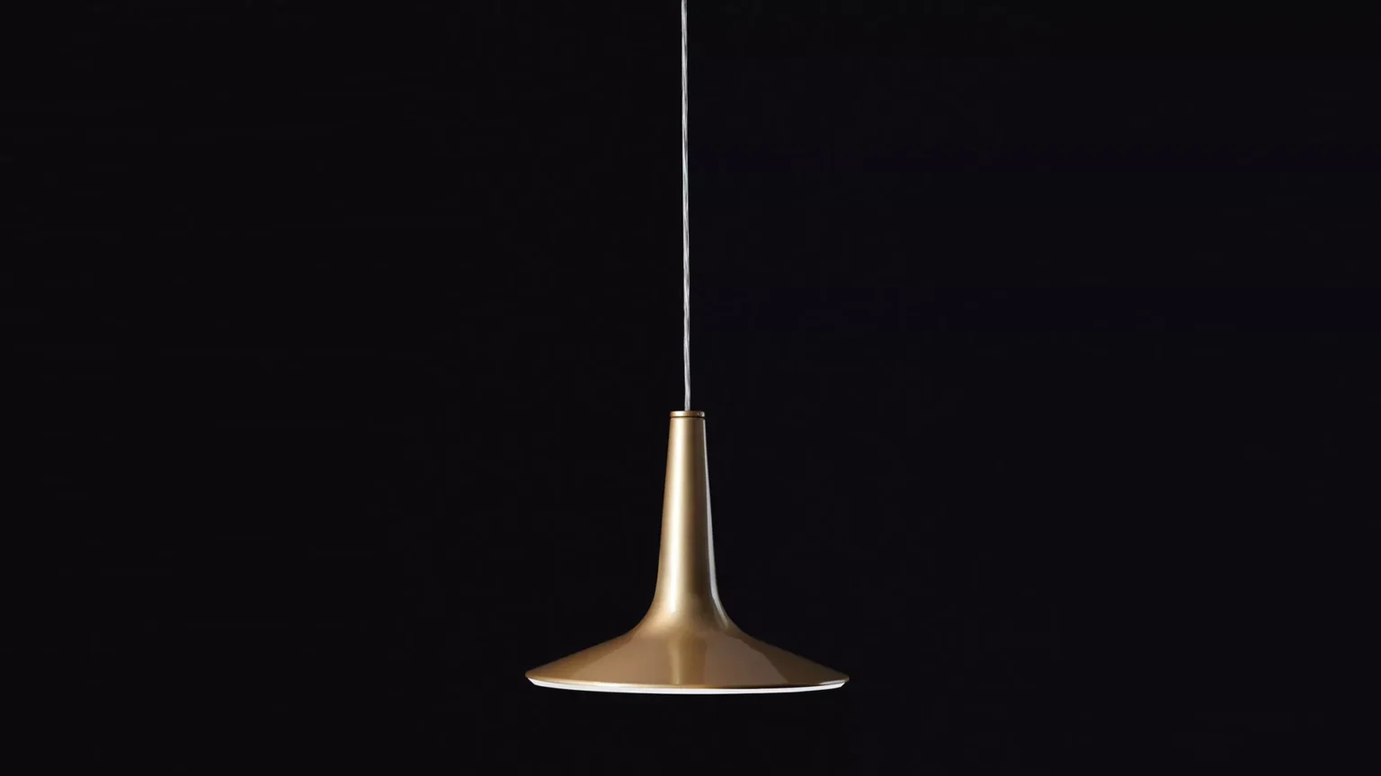 “Kin by Oluce stylish pendant fixture – suspended spotlight with clean geometric form and high-performance LED source”