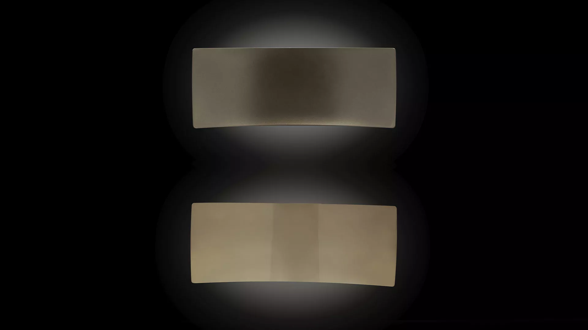 “Lens by Oluce luxury modern lighting – refined table lamp with frosted glass globe and clean metal structure”