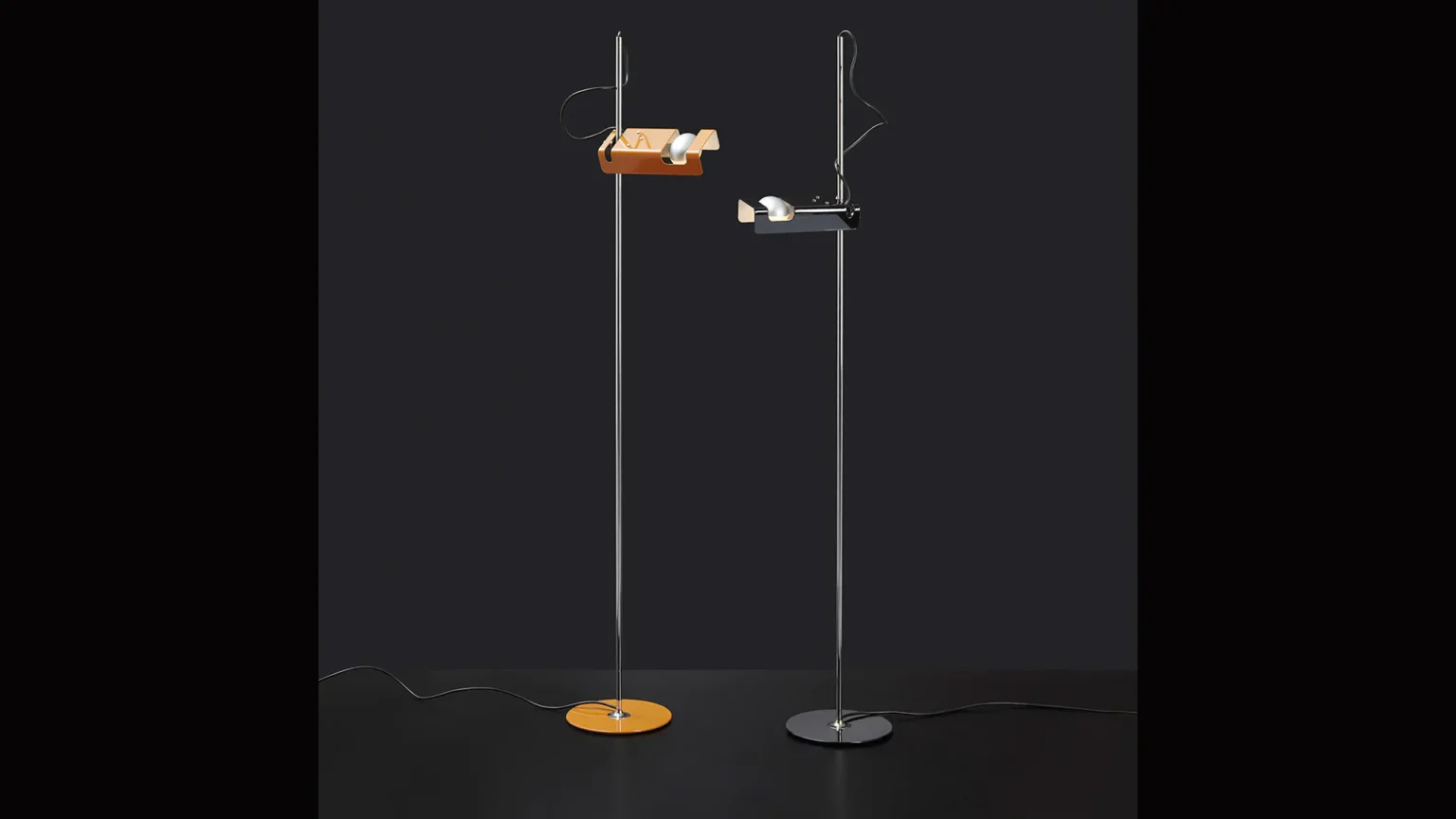 “Spider by Oluce modern Italian table lamp – adjustable spotlight with curved metal arm and sleek cylindrical head”