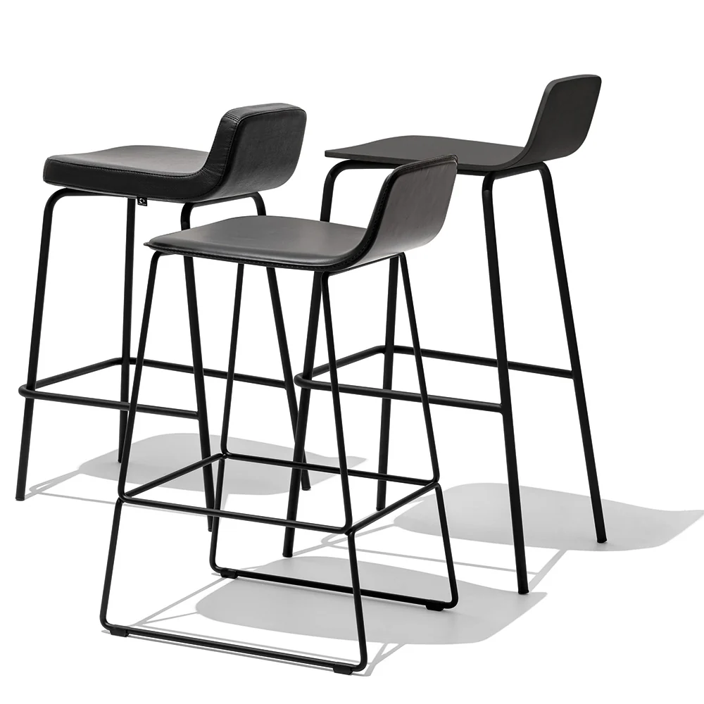 Relax in style with this modern Italian-inspired armchair. Shop high-end luxury seating in Royal Oak at Italcasa Design.