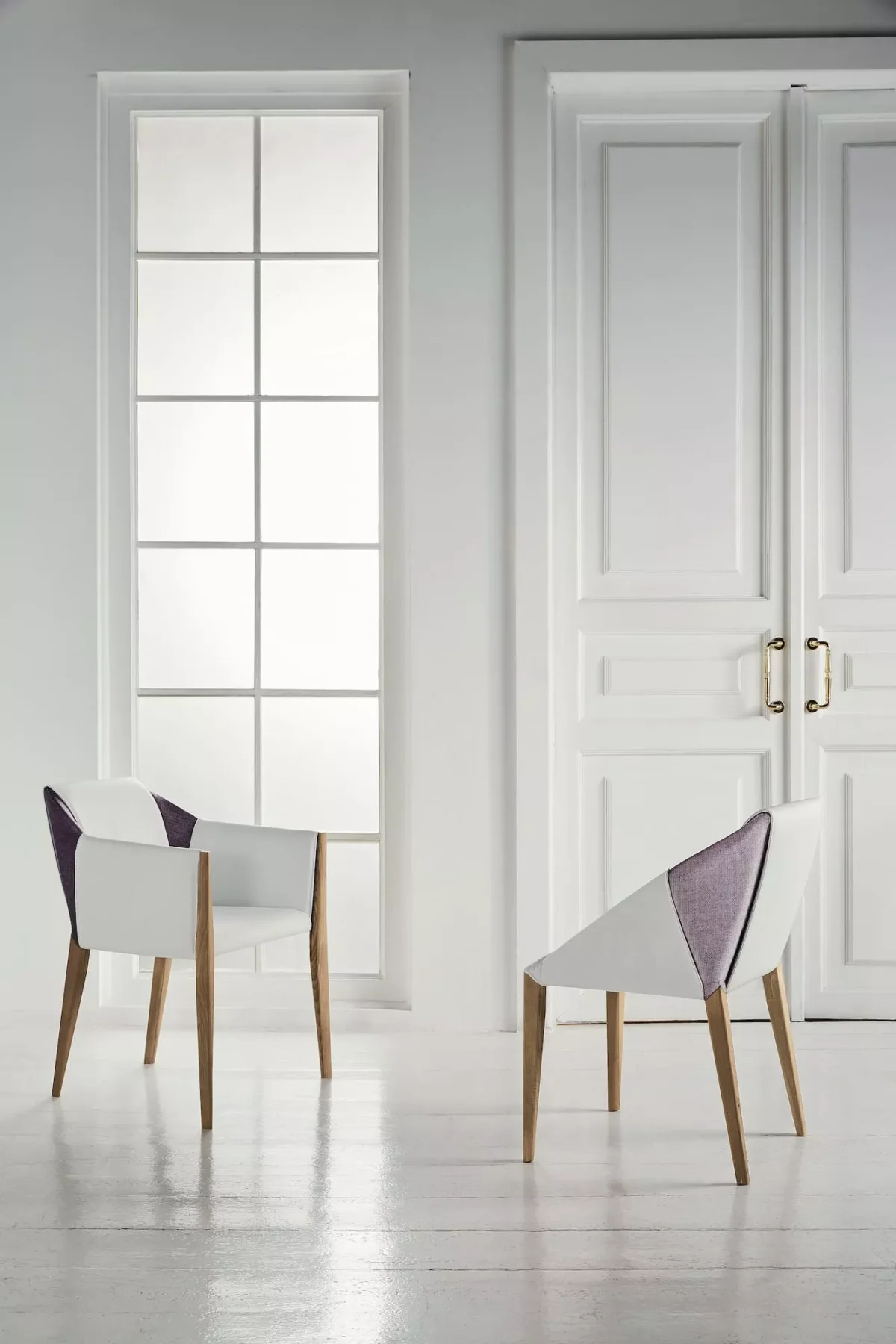 Swabian by Bontemoi – luxurious modern Italian-design furniture featured at Italcasa Design showroom in Troy, Michigan