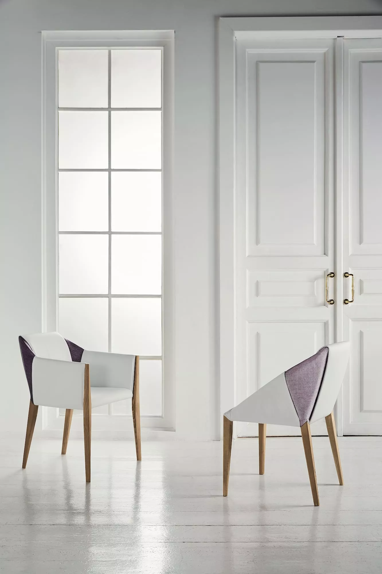 Swabian by Bontemoi – luxurious modern Italian-design furniture featured at Italcasa Design showroom in Troy, Michigan