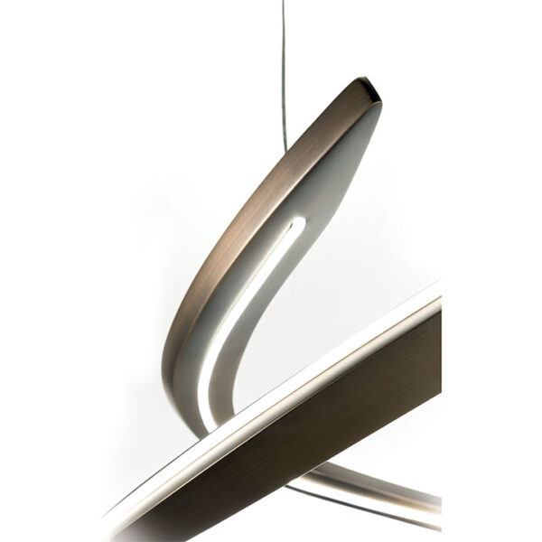 Speedform Lampadario Reflex luxury Italian chandelier with sculptural form tailored for upscale interiors in Royal Oak Michigan