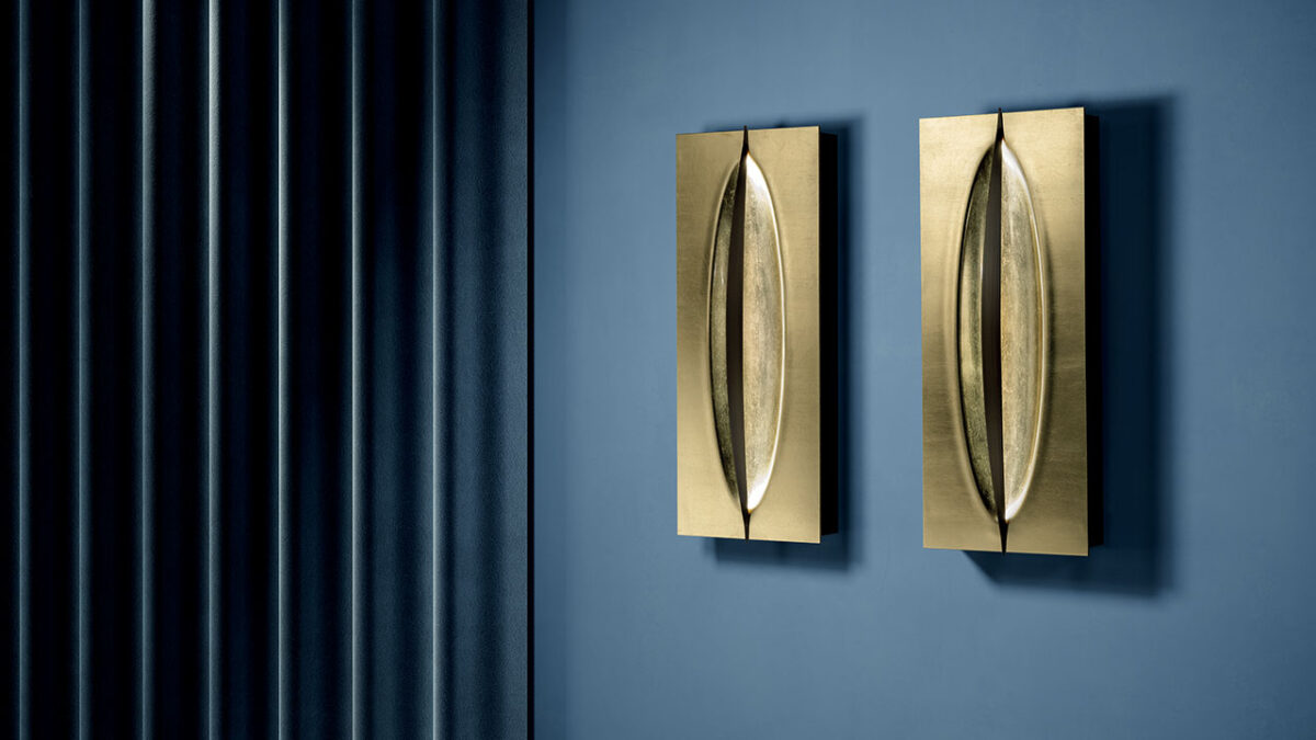 Contemporary Reflex Terra Applique minimal wall lamp
