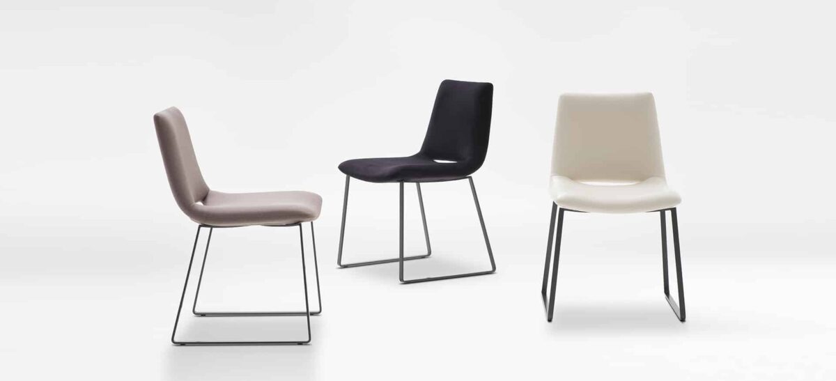 Elegant Waltz Plus Chair by Camerich