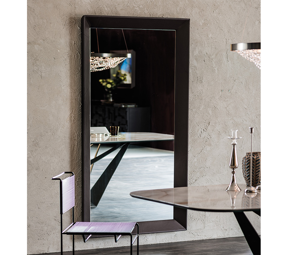 “TAXEDO Magnum by Cattelan Italia – oversized rectangular wall mirror with slim lacquered frame and elegant modern Italian design”