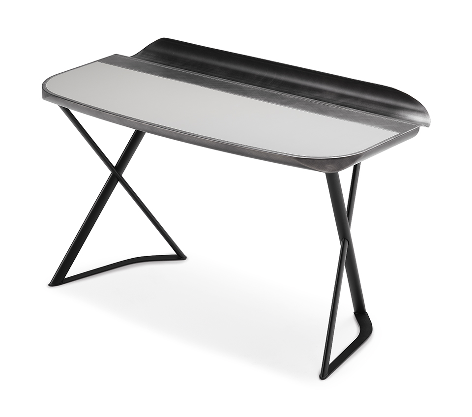 “COCOON Leather by Cattelan Italia – elegant Italian writing desk with soft leather top and curved wooden frame”