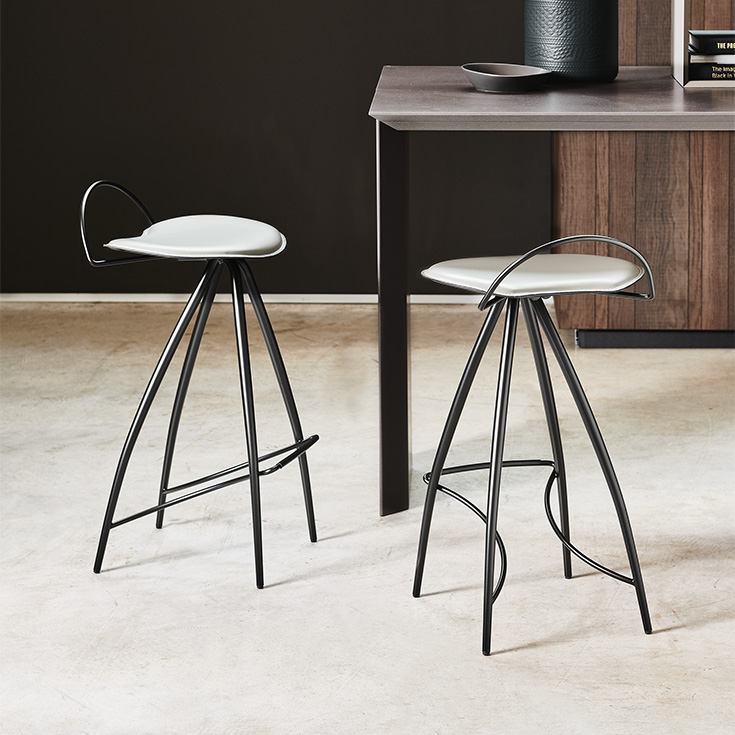 “Contemporary COCO chair by Cattelan Italia – compact designer seating with minimalist design”