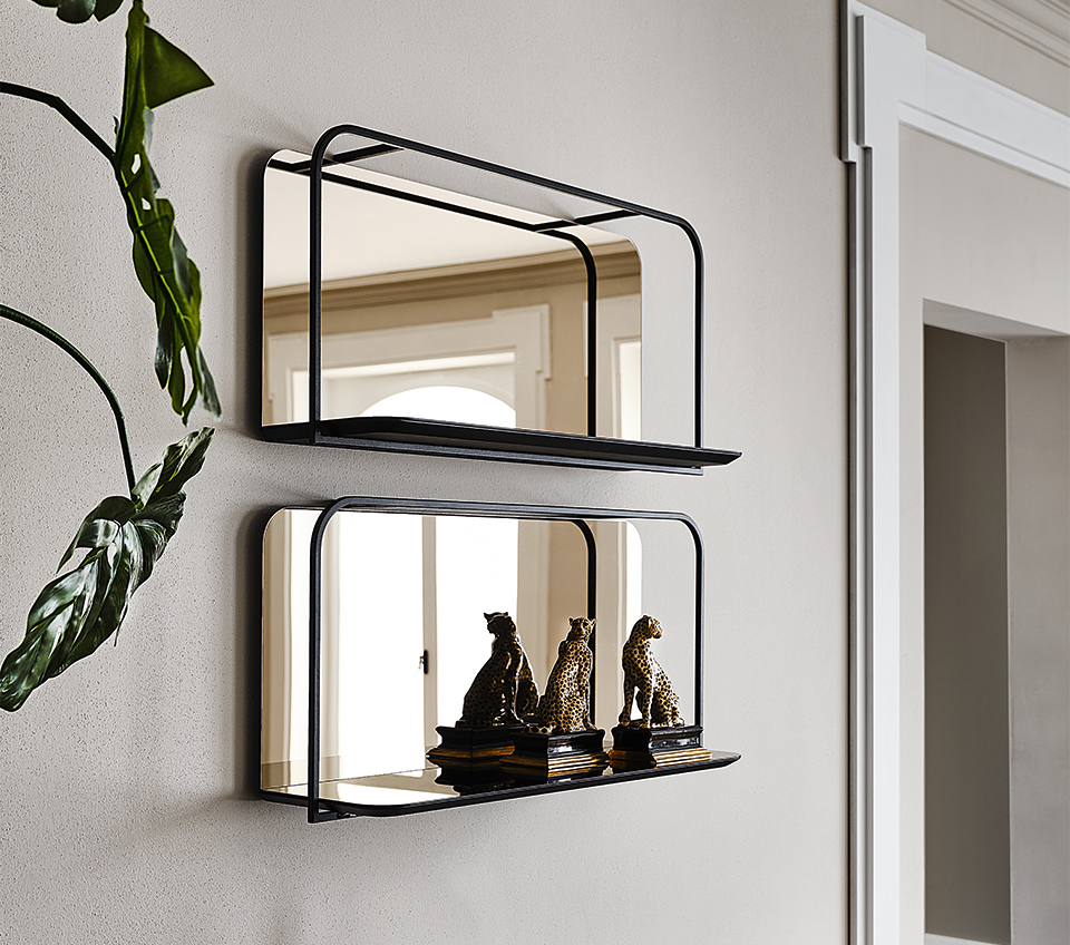 “TRESOR by Cattelan Italia – modern Italian wall mirror with textured metallic frame and sculptural elegance”
