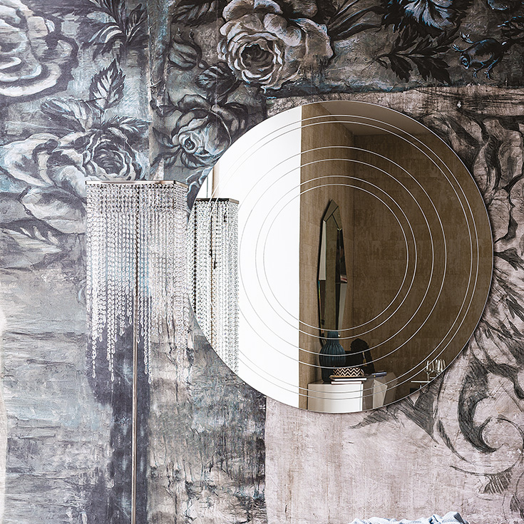 “RING by Cattelan Italia – modern Italian wall mirror with round design and sculptural concentric frame”