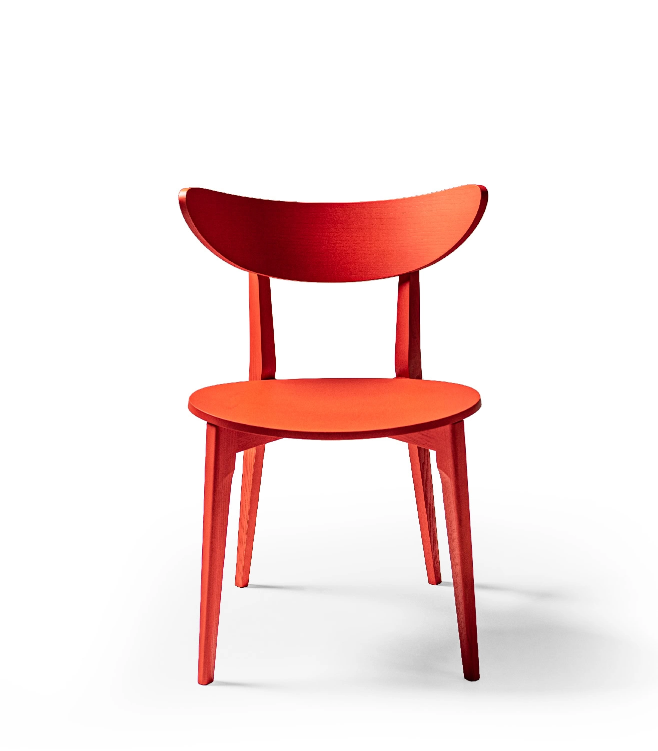 Woodwave by Moroso in sculptural wooden slat frame and premium Italian upholstery, front view in a Royal Oak Michigan showroom