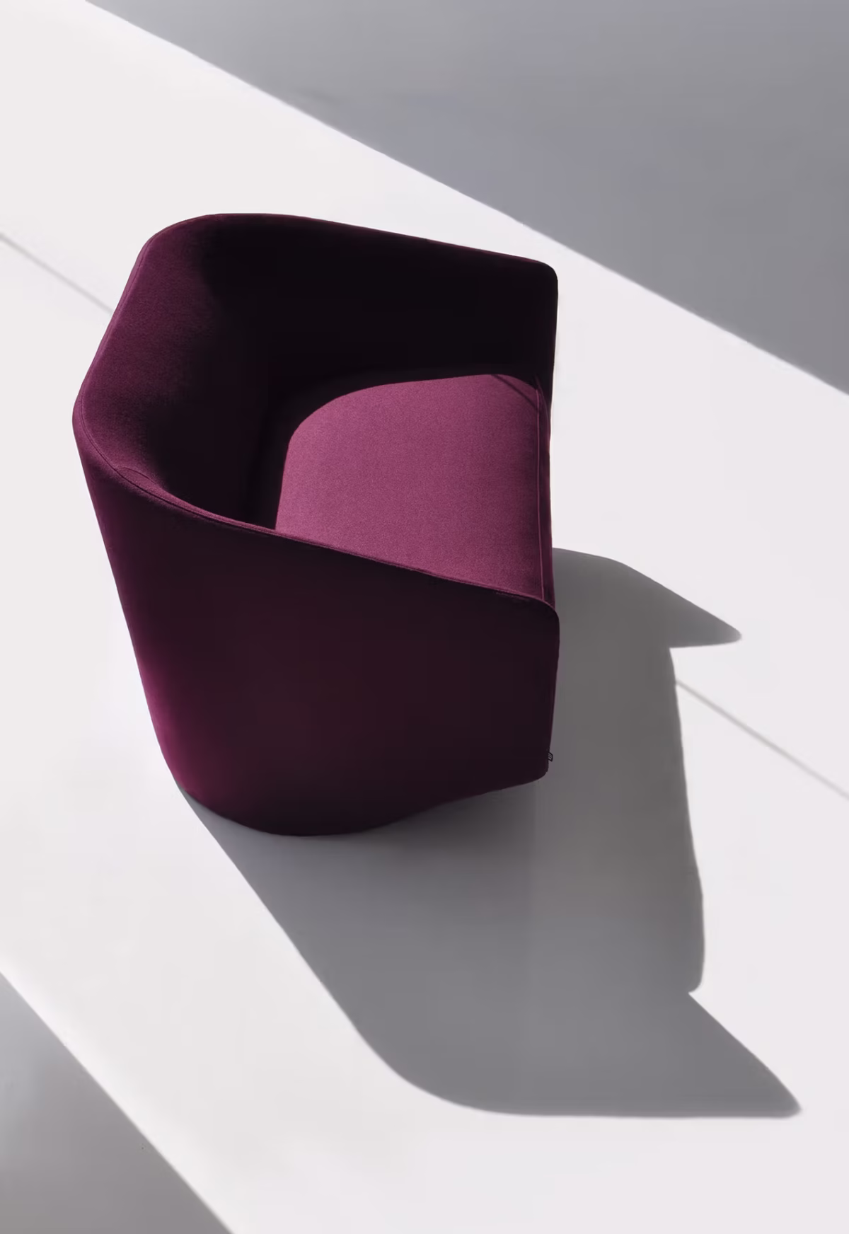 Elegant U SOFA by Bensen, upholstered in a sophisticated fabric or leather, designed to create a grand yet understated presence in a living space.