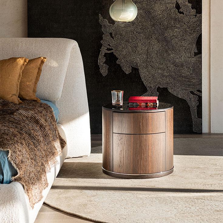 “LIDO by Cattelan Italia – modern Italian armchair with curved backrest and upholstered shell on metal base”