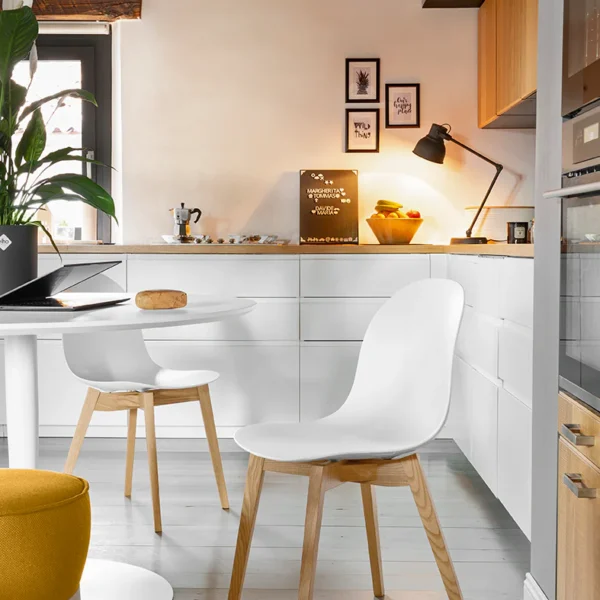 “ACADEMY by Connubia modern Italian chair – ergonomic polypropylene shell with slim metal legs”