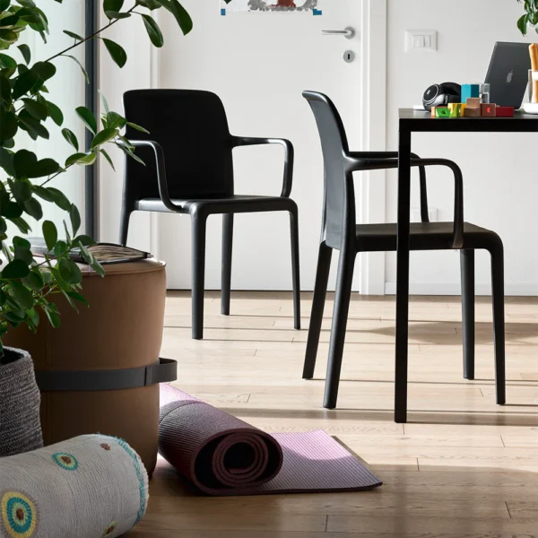 “BAYO by Connubia modern Italian chair – durable polypropylene seat with clean, sculpted lines”