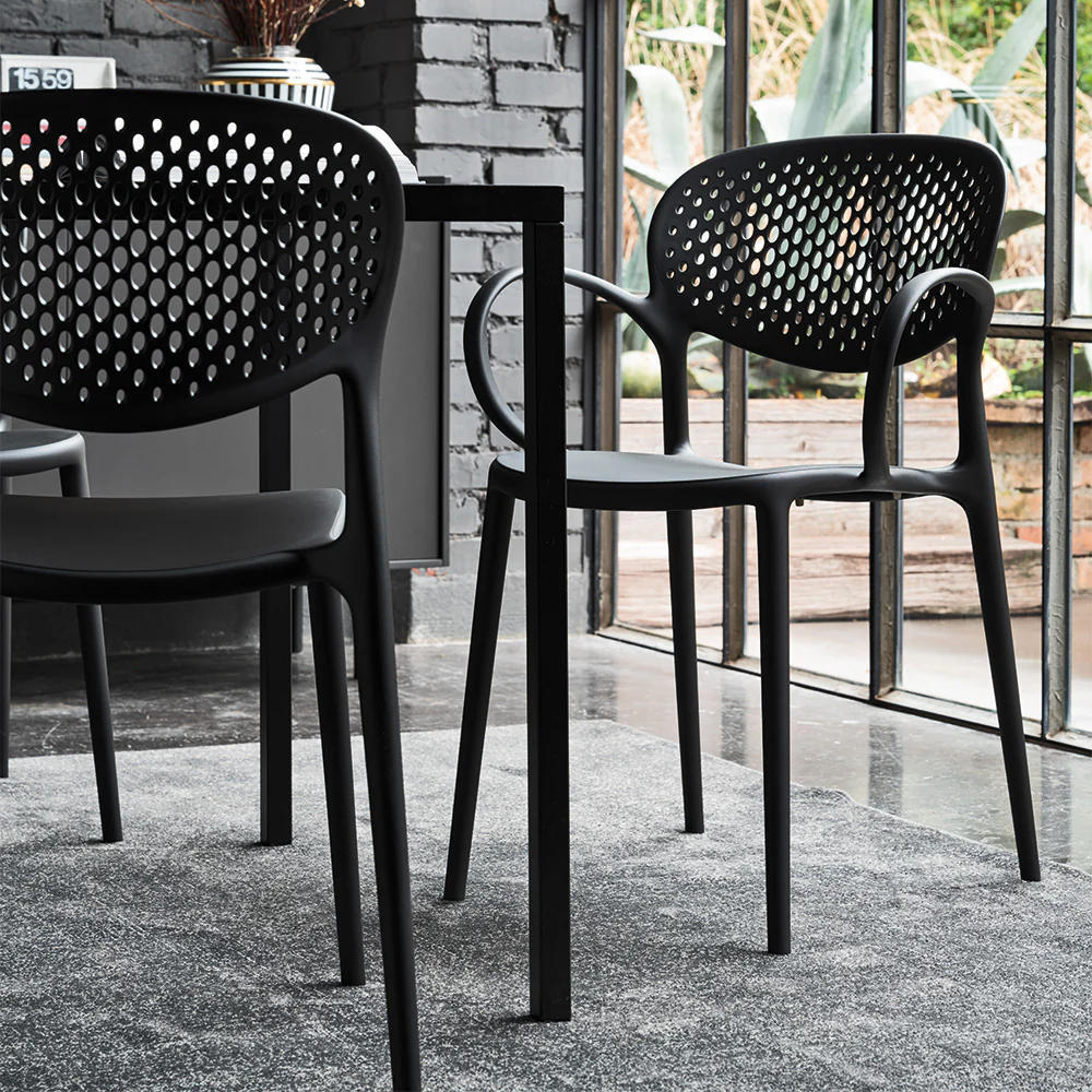 “ABBY by Connubia modern Italian dining chair – curved backrest with upholstered seat”