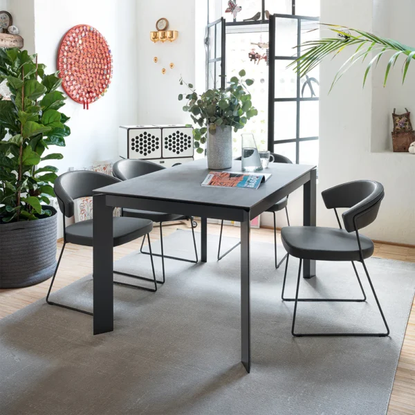 “BARON by Connubia modern extendable dining table – sleek Italian design with rectangular top and metal legs”