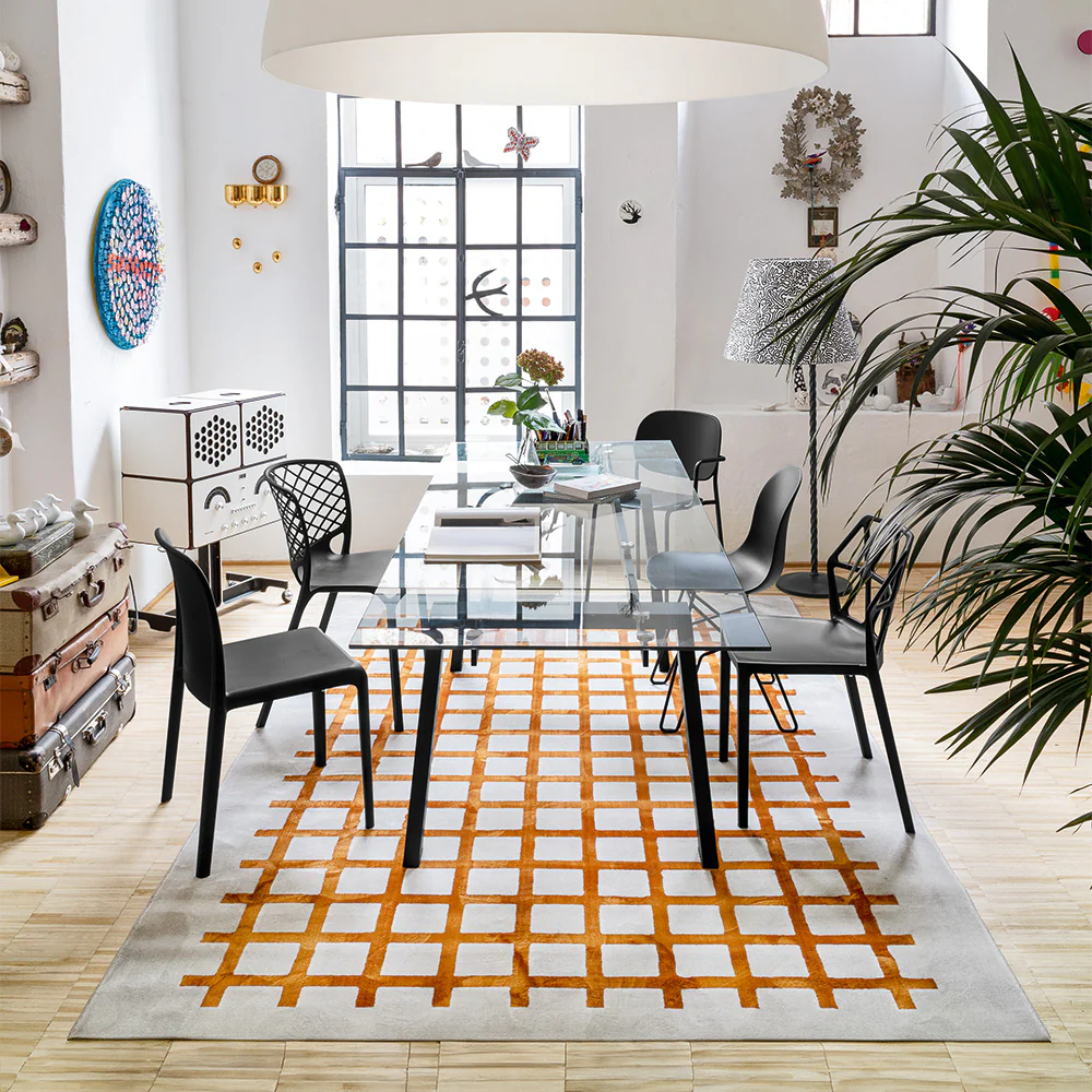 “ZEFFIRO by Connubia extendable dining table – sleek Italian design with minimalist rectangular top and streamlined legs”