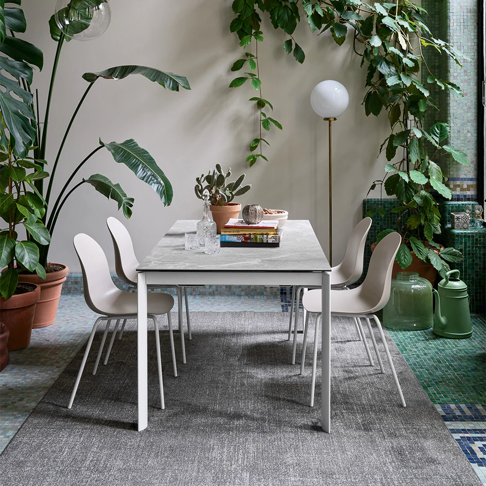 “EMINENCE EVO FAST by Connubia – modern extendable dining table with ceramic top and metal legs in sleek Italian design”