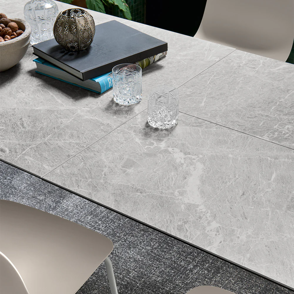 “Side view of EMINENCE EVO FAST table by Connubia – minimalist extendable table with contemporary styling and clean geometry”