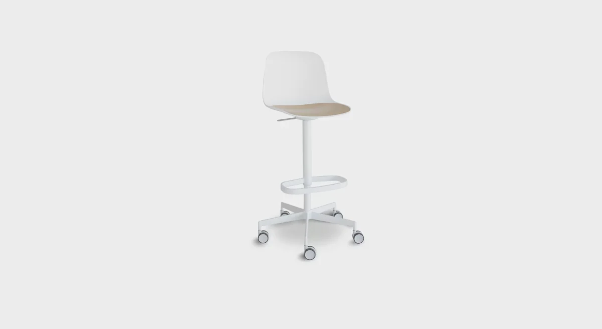 S328 by Lapalma with a minimalist, ergonomic design