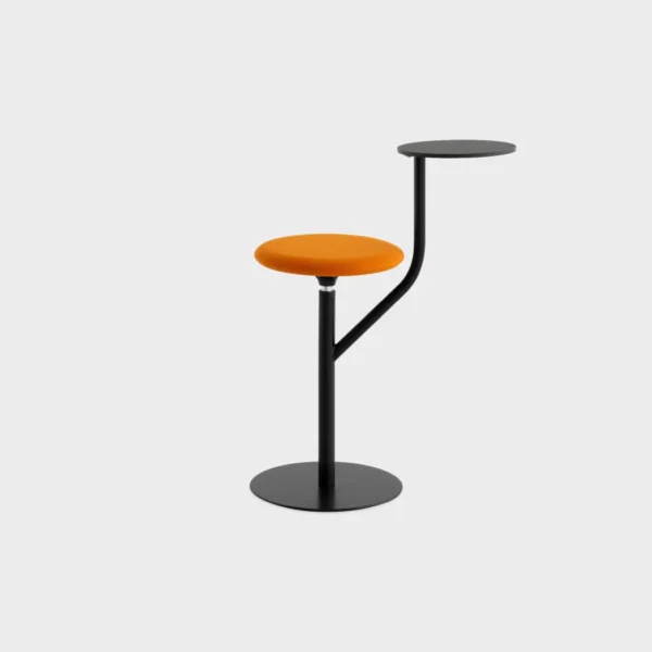 S440 by Lapalma with a contemporary, ergonomic design.