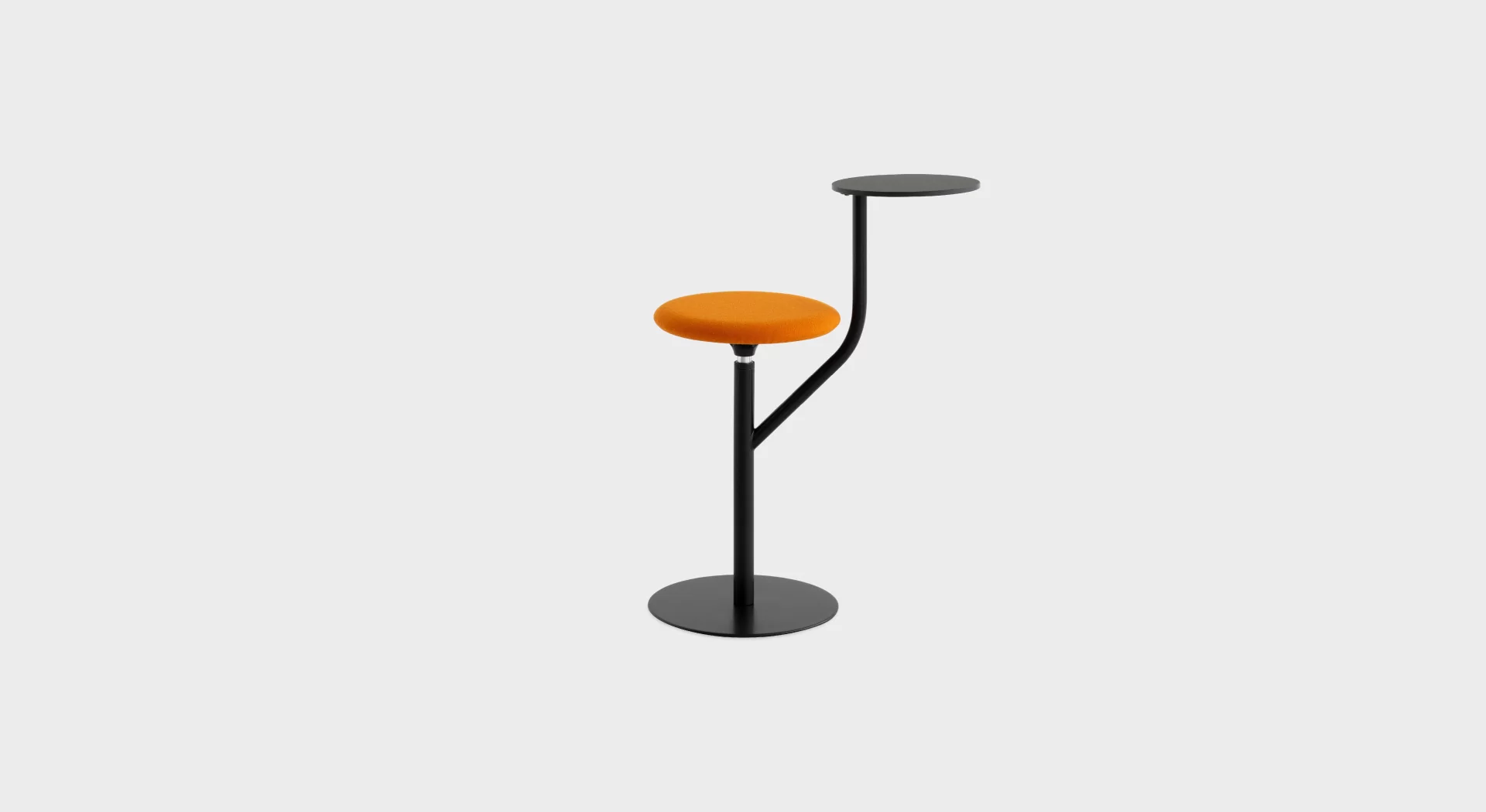 S440 by Lapalma with a contemporary, ergonomic design.