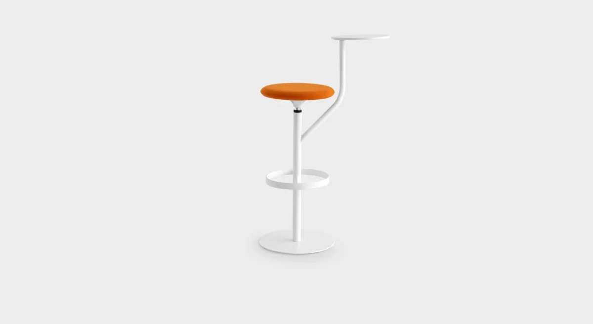 "AARON S444 by Lapalma with a modern, ergonomic design."