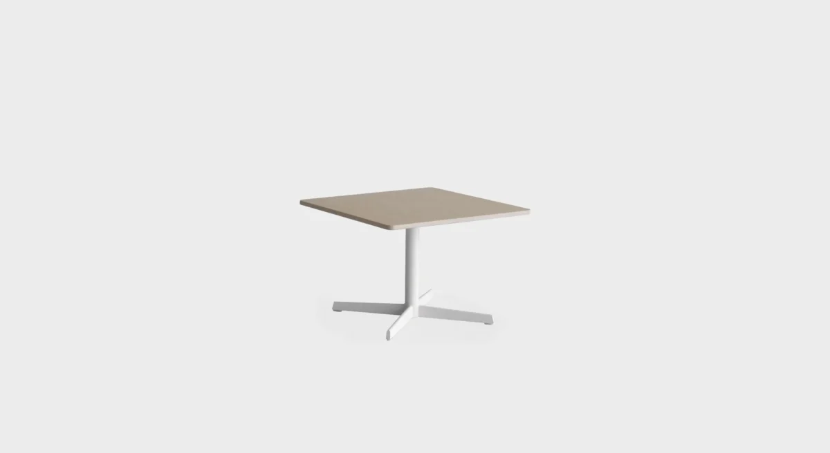 AUKI H40 by Lapalma with a sleek, contemporary design.