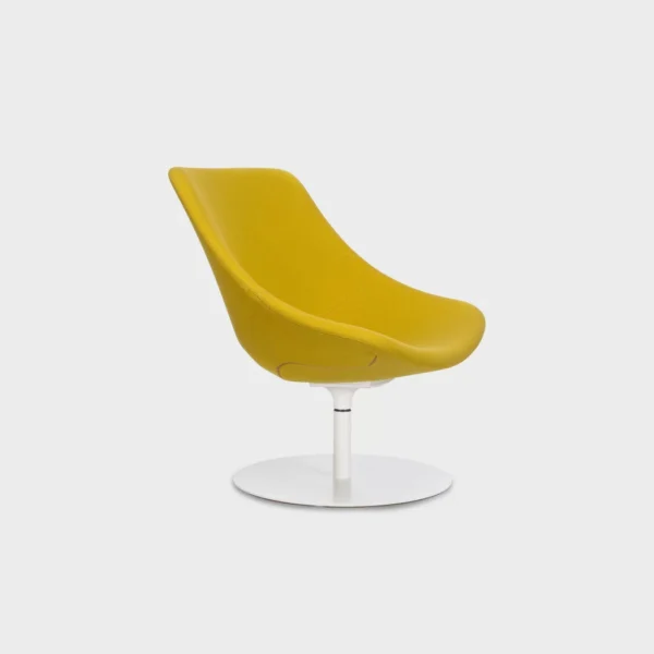 S117 by Lapalma with a modern, minimalist design.