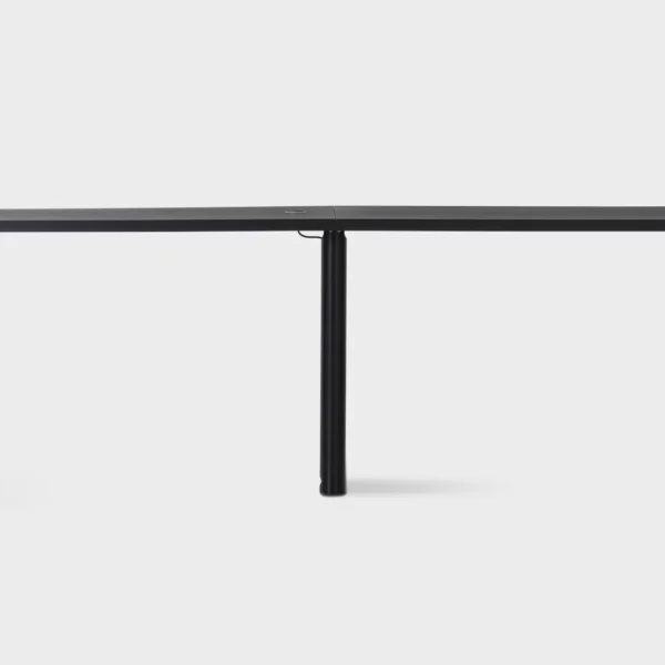180%20Double by Lapalma with a sleek, contemporary design